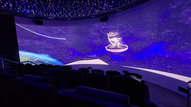 飛向月球飛行影院